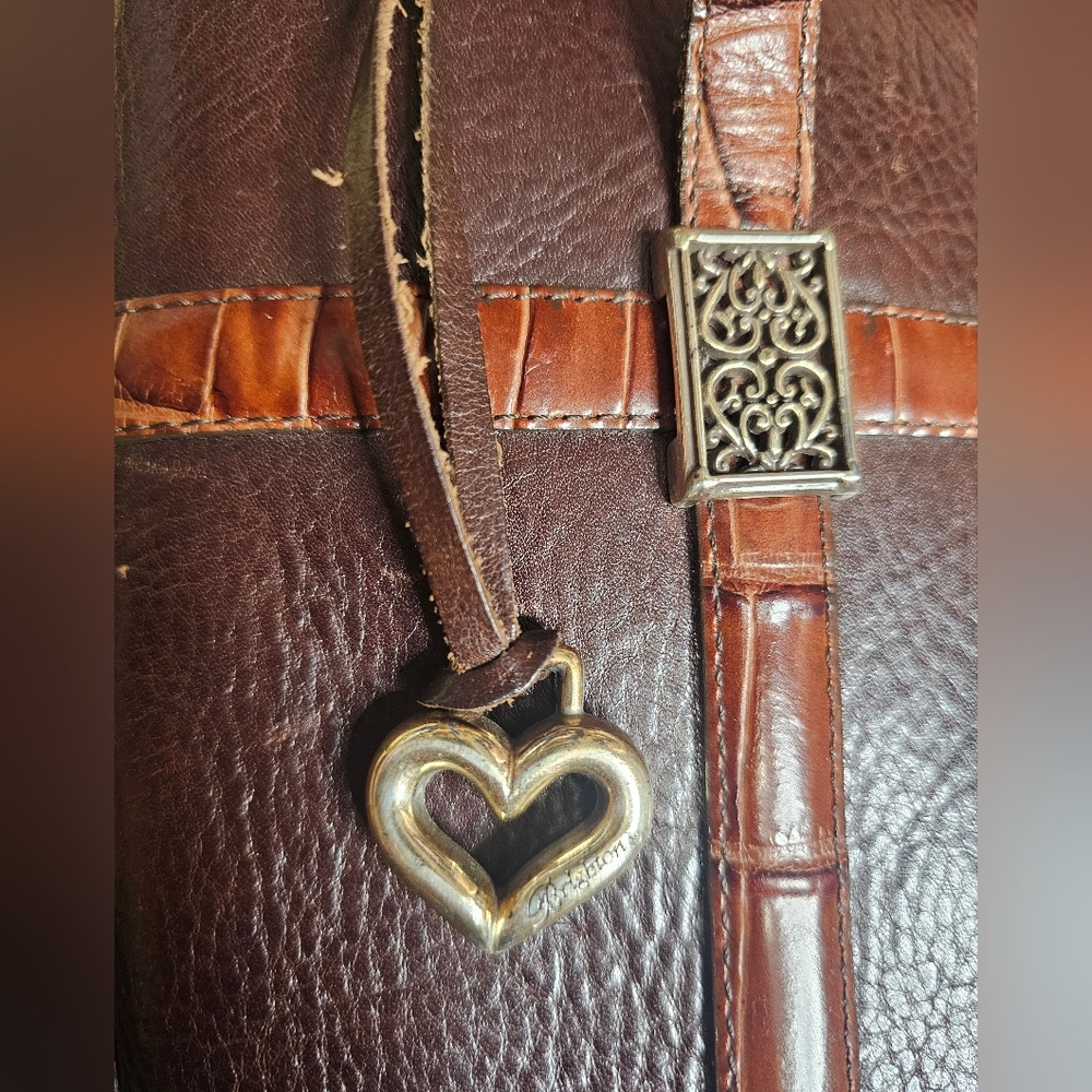Brighton Vintage Leather Embossed Shoulder Bag - Picture 6 of 7